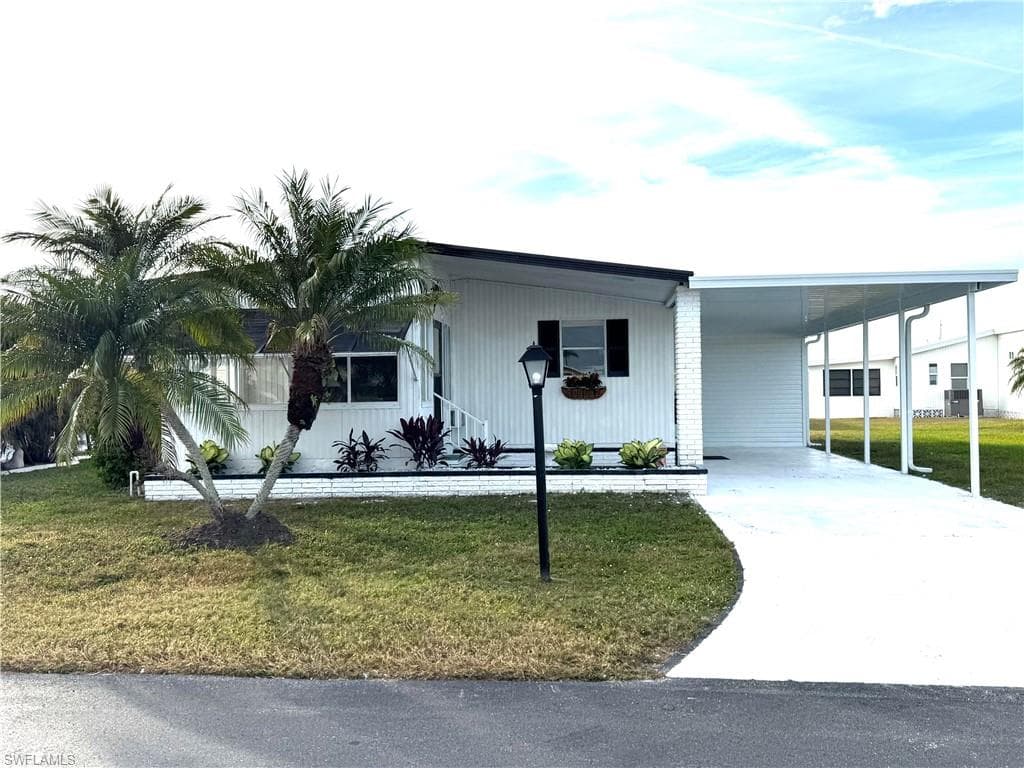 731 Blanca, North Port, FL 34287-2