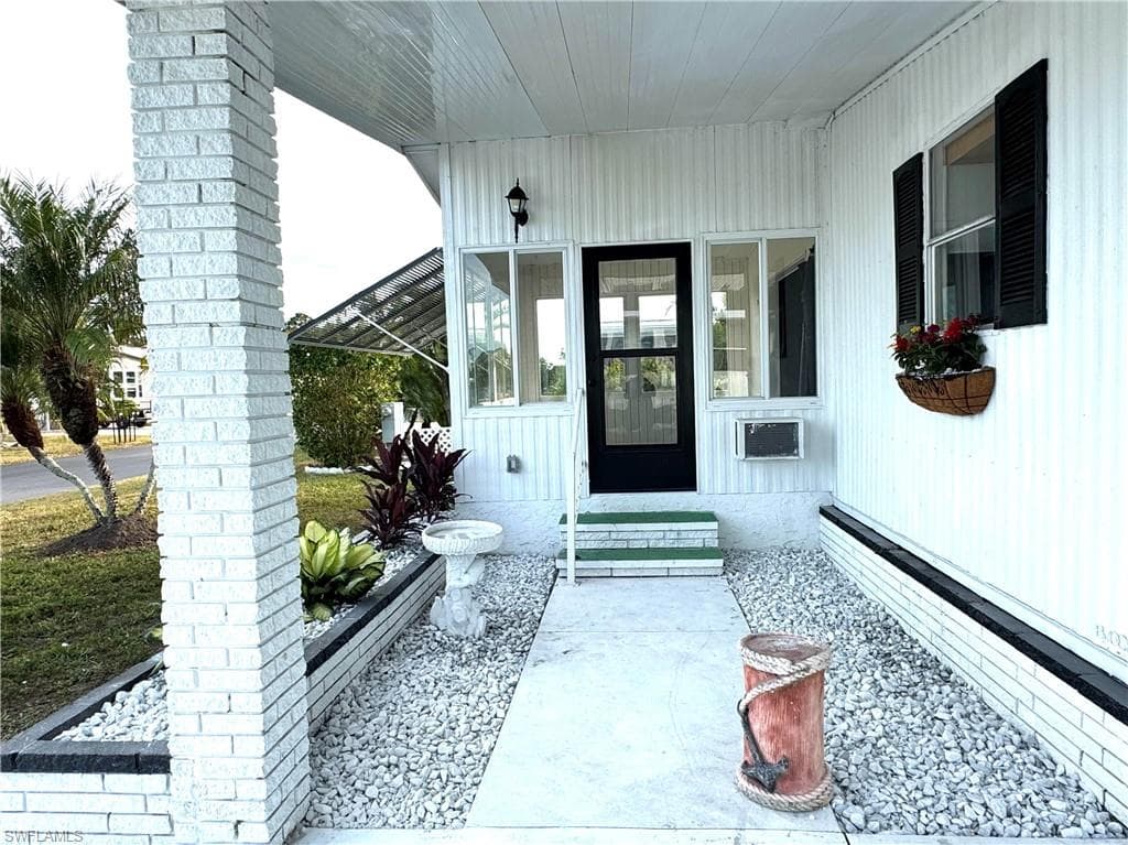 731 Blanca, North Port, FL 34287-4