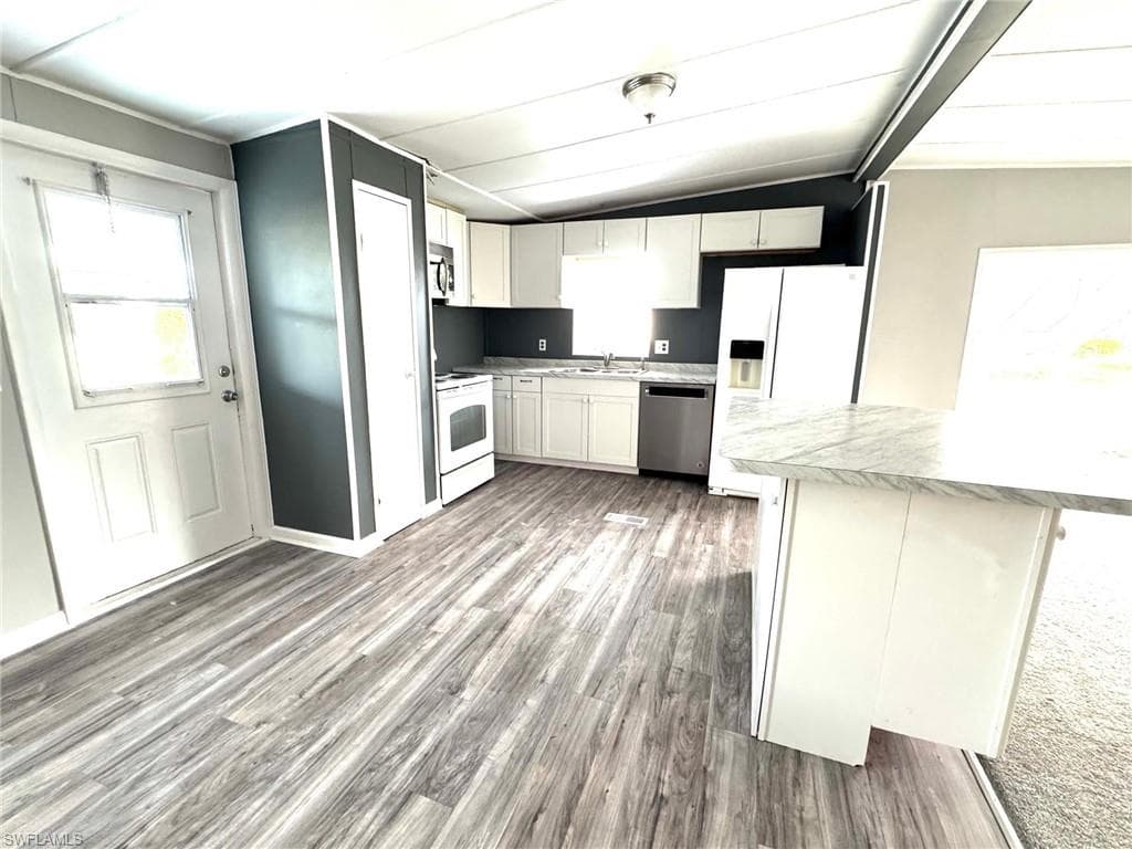 731 Blanca, North Port, FL 34287-4