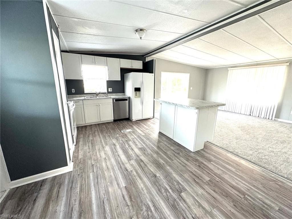 731 Blanca, North Port, FL 34287-6