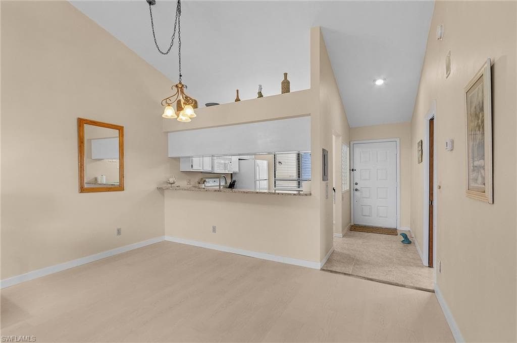 5825 Rattlesnake Hammock Rd 201, Naples, FL 34113-8