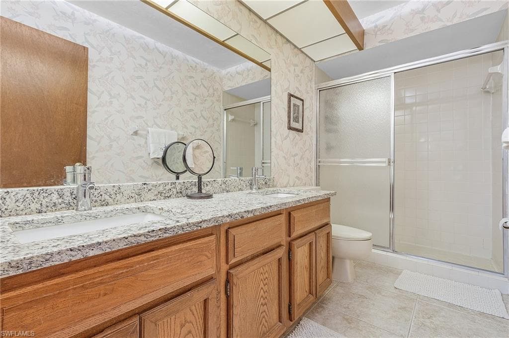 5825 Rattlesnake Hammock Rd 201, Naples, FL 34113-17