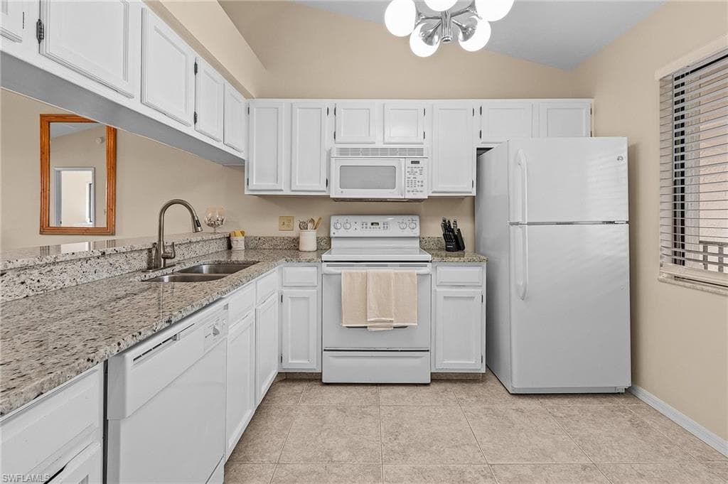 5825 Rattlesnake Hammock Rd 201, Naples, FL 34113-2