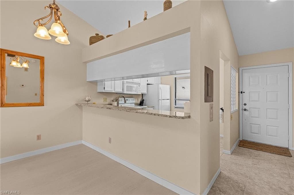 5825 Rattlesnake Hammock Rd 201, Naples, FL 34113-6