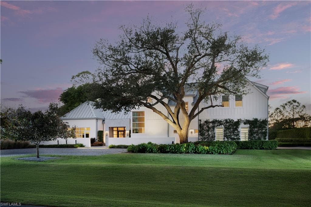 581 Myrtle Rd, Naples, FL 34108-2