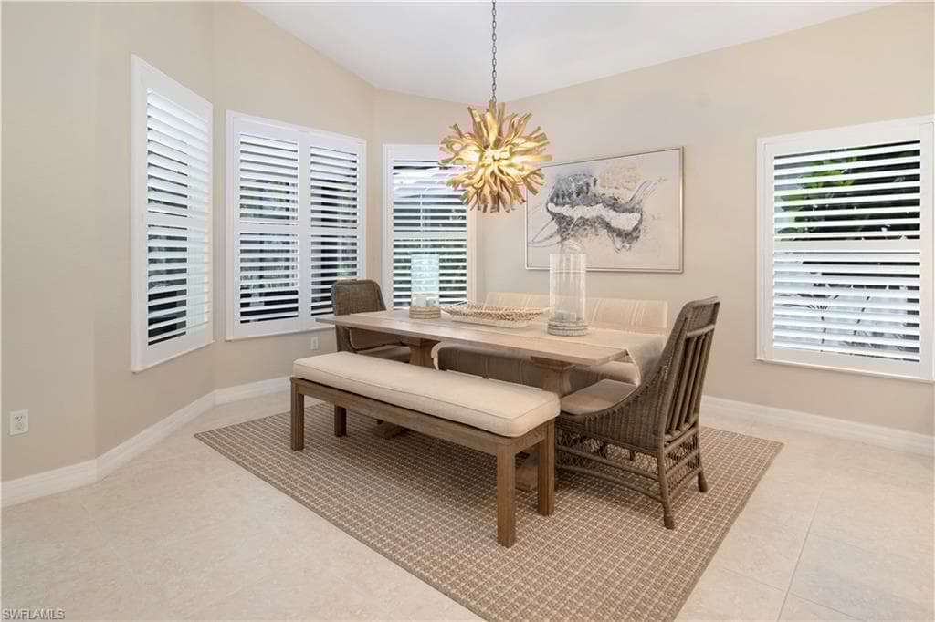 6980 Mauna Loa Ln, Naples, FL 34113-10