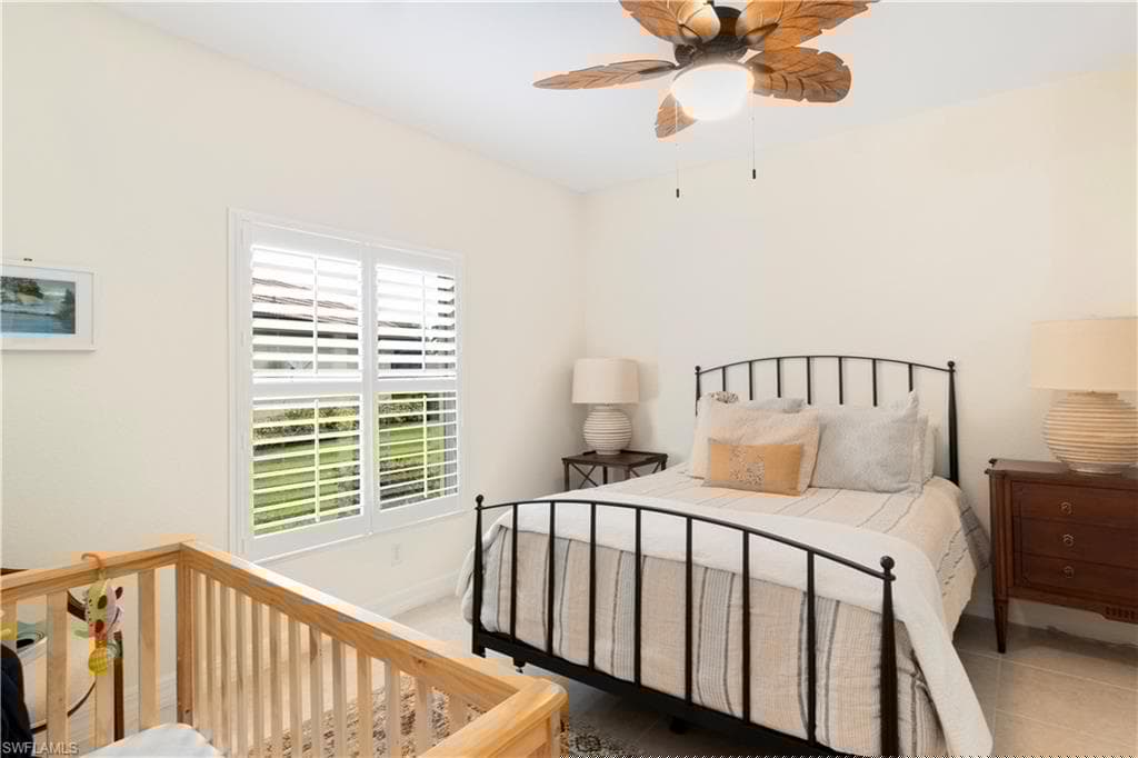 6980 Mauna Loa Ln, Naples, FL 34113-28