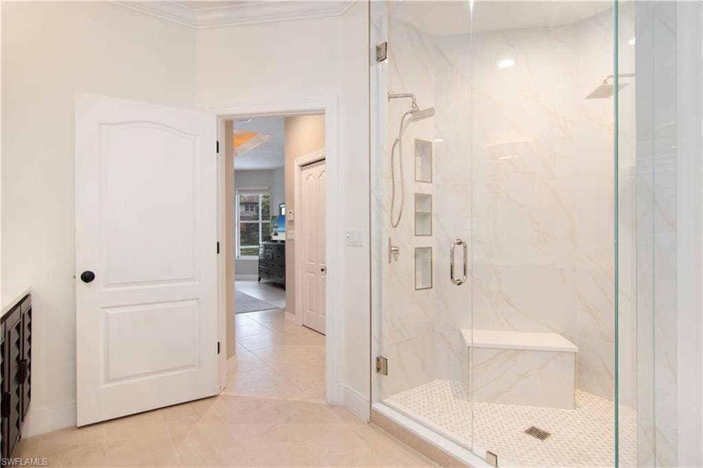 6980 Mauna Loa Ln, Naples, FL 34113-34