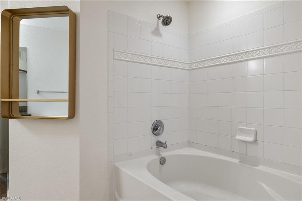 12990 Positano Cir 106, Naples, FL 34105-25
