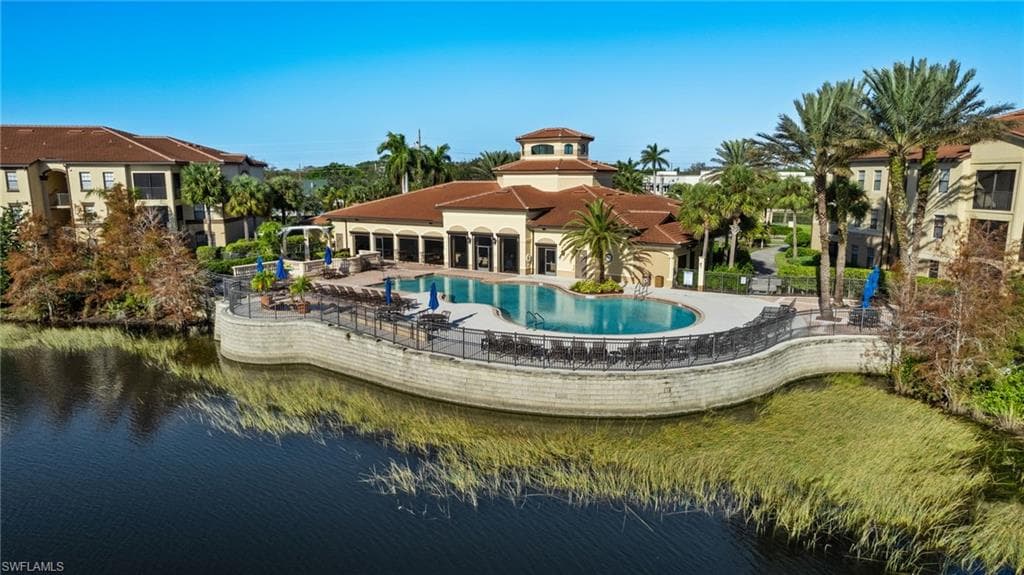 12990 Positano Cir 106, Naples, FL 34105-35