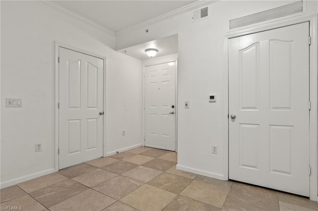 12990 Positano Cir 106, Naples, FL 34105-4