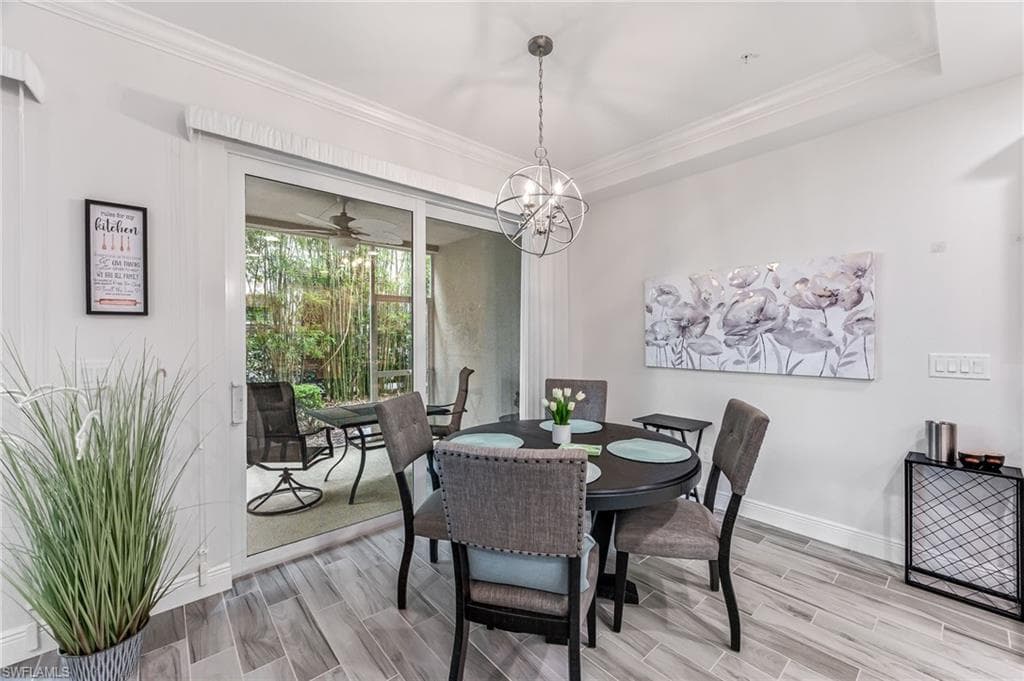 6940 Avalon Cir 503, Naples, FL 34112-24