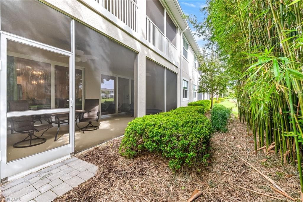 6940 Avalon Cir 503, Naples, FL 34112-38