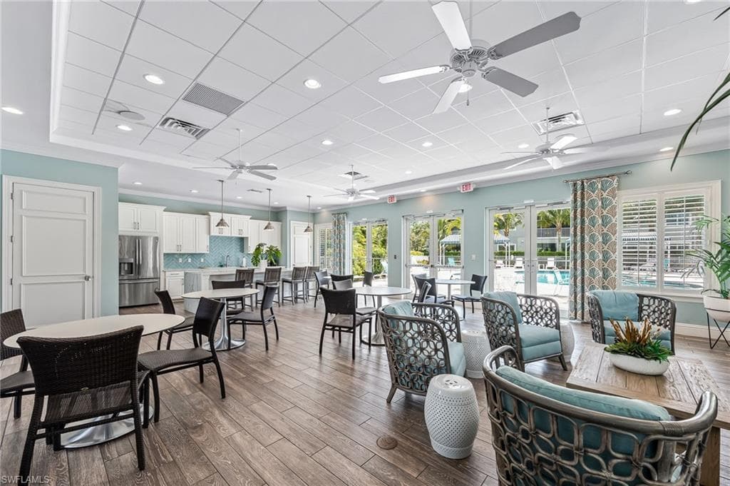 6940 Avalon Cir 503, Naples, FL 34112-42