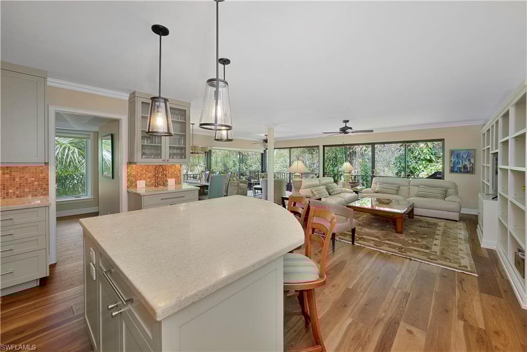 104 Wilderness Dr 341, Naples, FL 34105-6