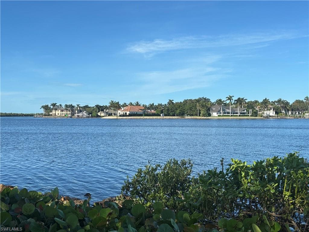 1819 Danford St, Naples, FL 34112-2