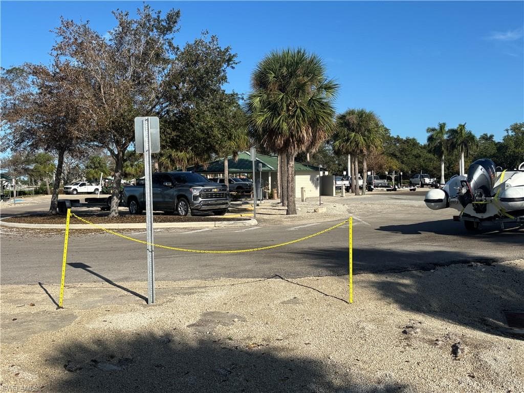 1819 Danford St, Naples, FL 34112-8