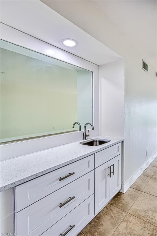 1798 Kings Lake Blvd 104, Naples, FL 34112-12