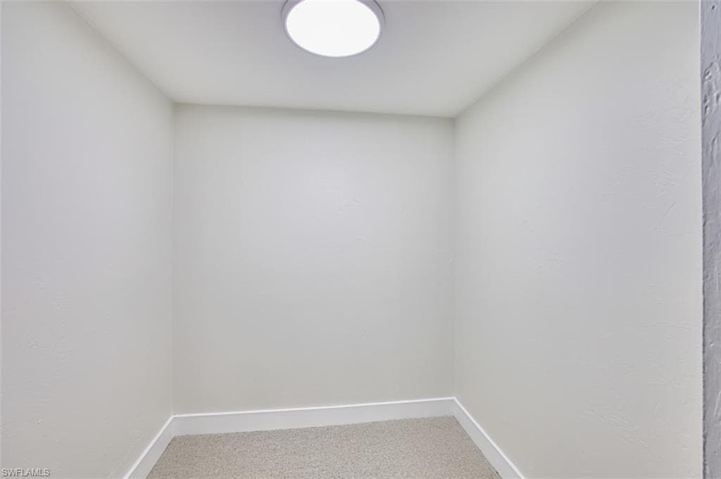1798 Kings Lake Blvd 104, Naples, FL 34112-16