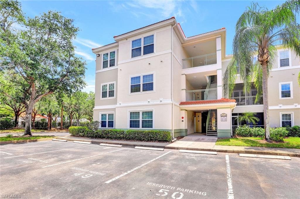 23520 Walden Center Dr 303, Estero, FL 34134-3