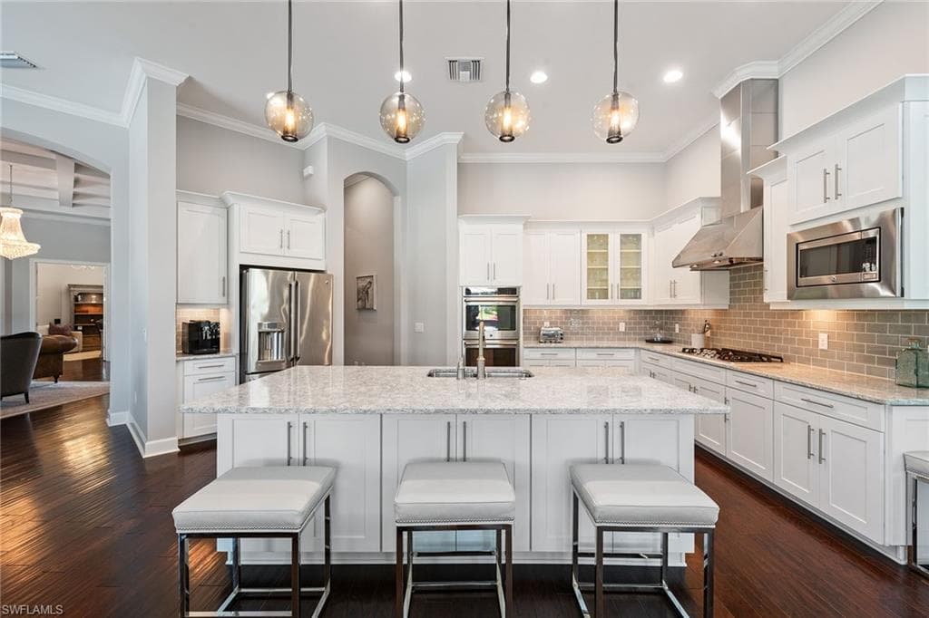 3193 Olympia Ln, Naples, FL 34114-10