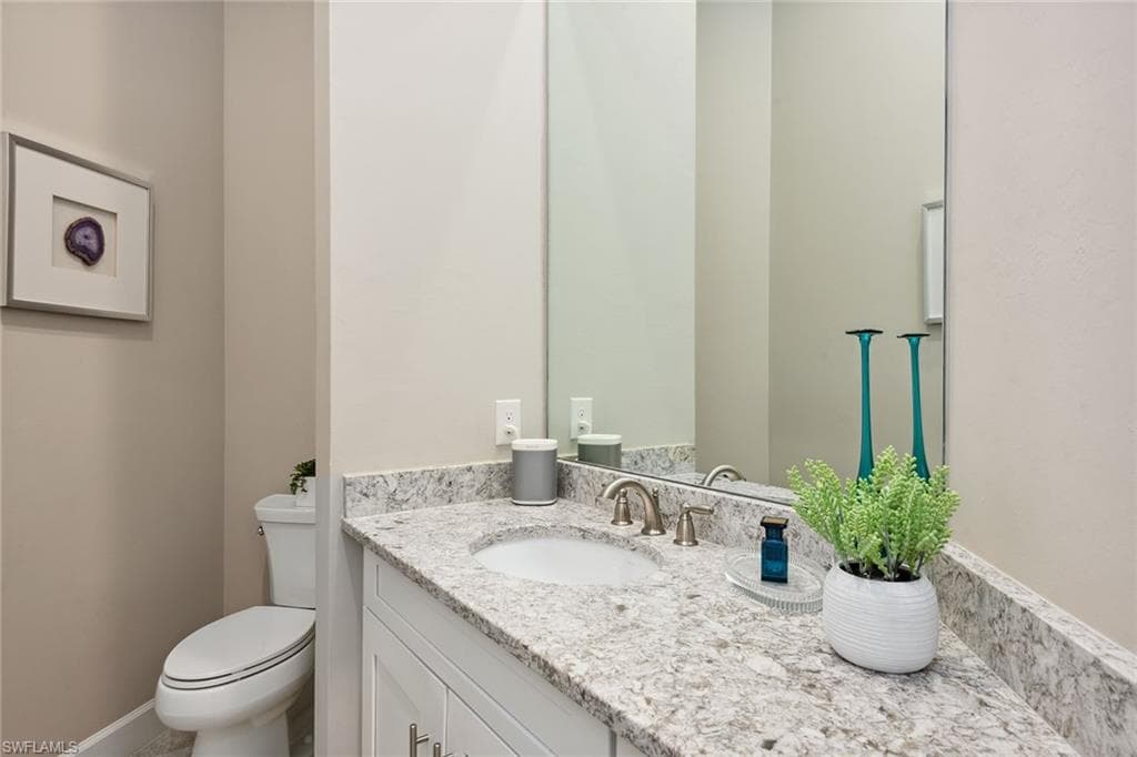 3193 Olympia Ln, Naples, FL 34114-25