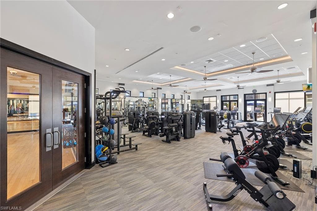 1055 Sandpiper St H-202, Naples, FL 34102-38