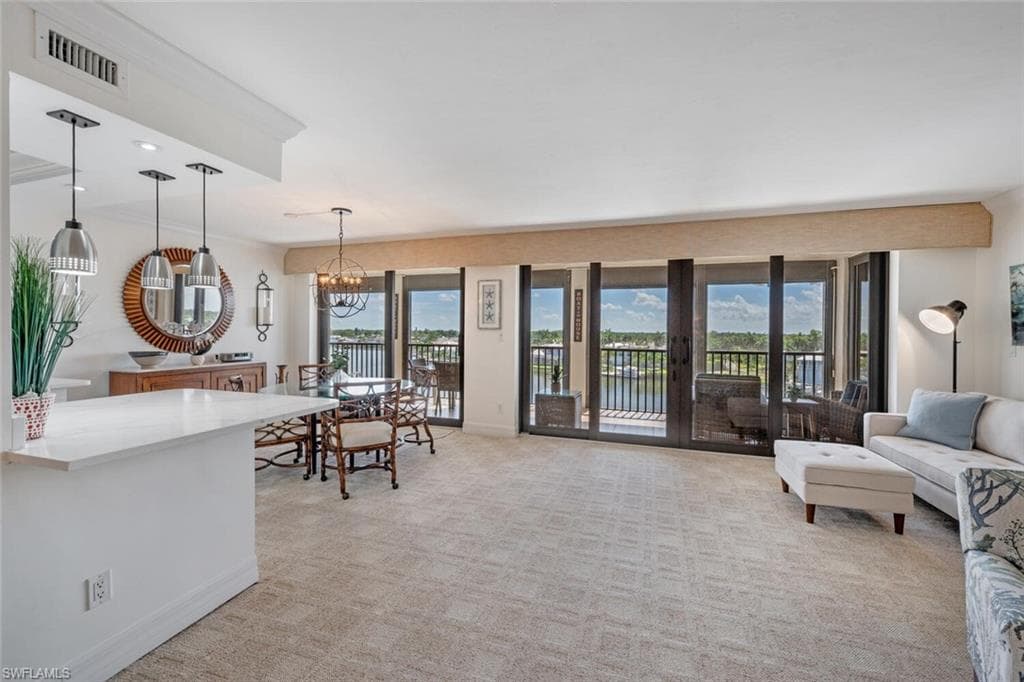 2400 Gulf Shore Blvd N 604, Naples, FL 34103-21