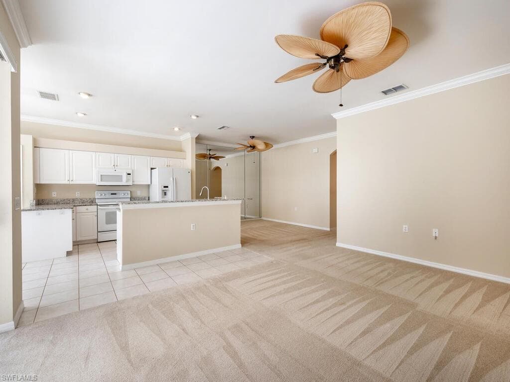 1834 Morning Sun Ln C-39, Naples, FL 34119-21