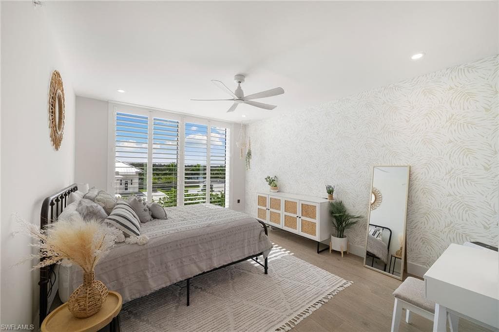 13935 Old Coast Rd 305, Naples, FL 34110-22