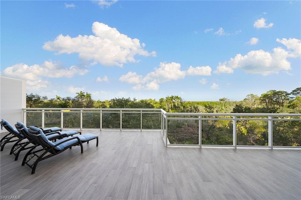13935 Old Coast Rd 305, Naples, FL 34110-33