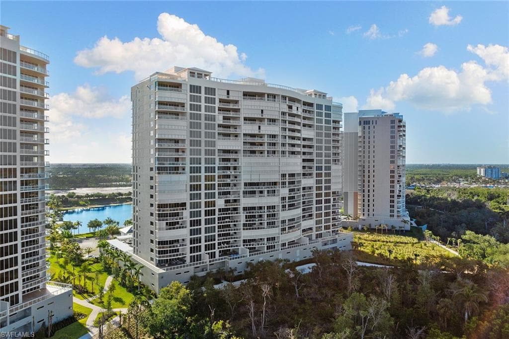 13935 Old Coast Rd 305, Naples, FL 34110-42