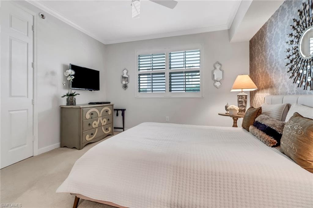 325 Dunes Blvd Terrace 2, Naples, FL 34110-16