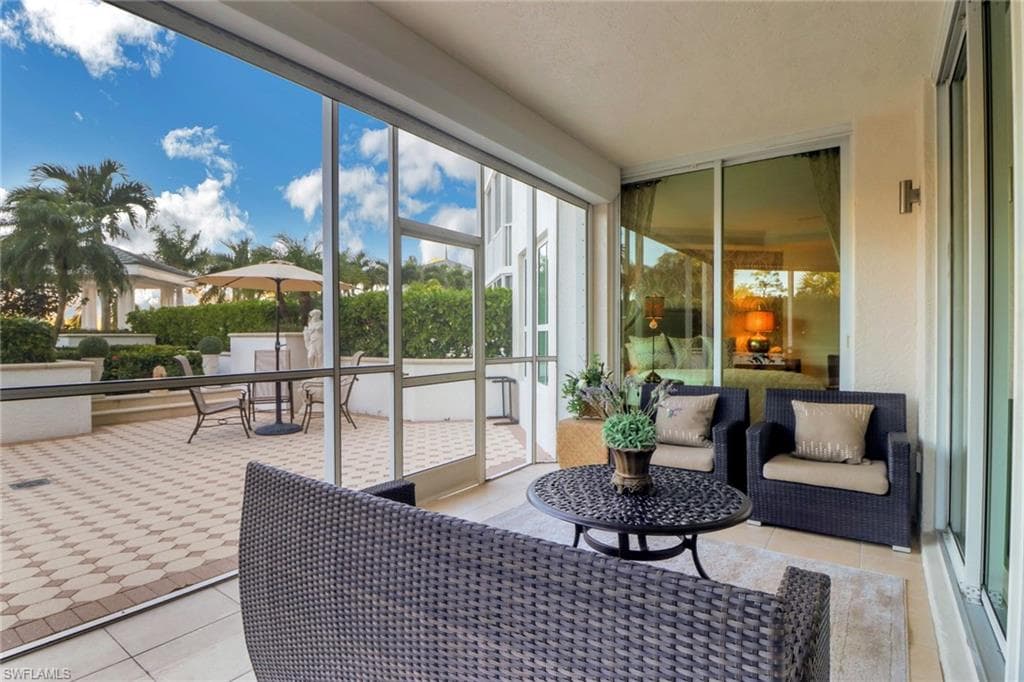 325 Dunes Blvd Terrace 2, Naples, FL 34110-27