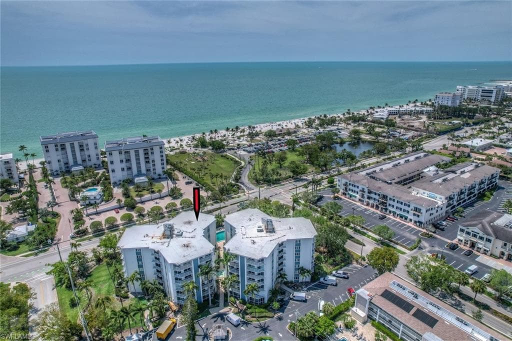 1300 Gulf Shore Blvd N 505, Naples, FL 34102-39