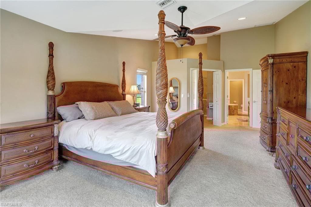 1330 11th St SW, Naples, FL 34117-10