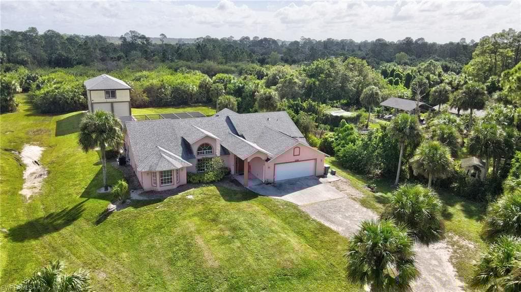 1330 11th St SW, Naples, FL 34117-33