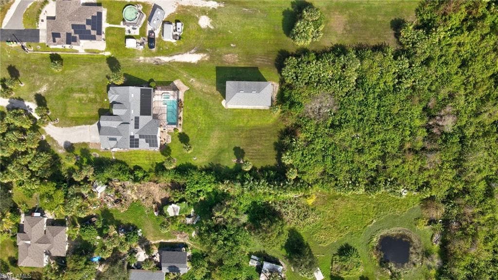1330 11th St SW, Naples, FL 34117-35