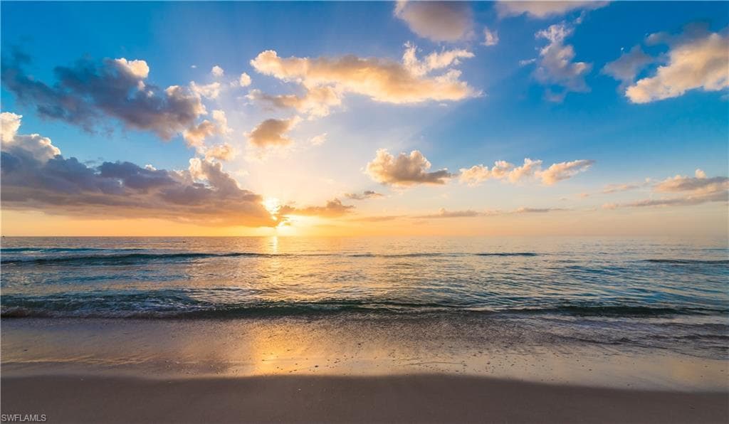 803 River Point Dr 306b, Naples, FL 34102-30