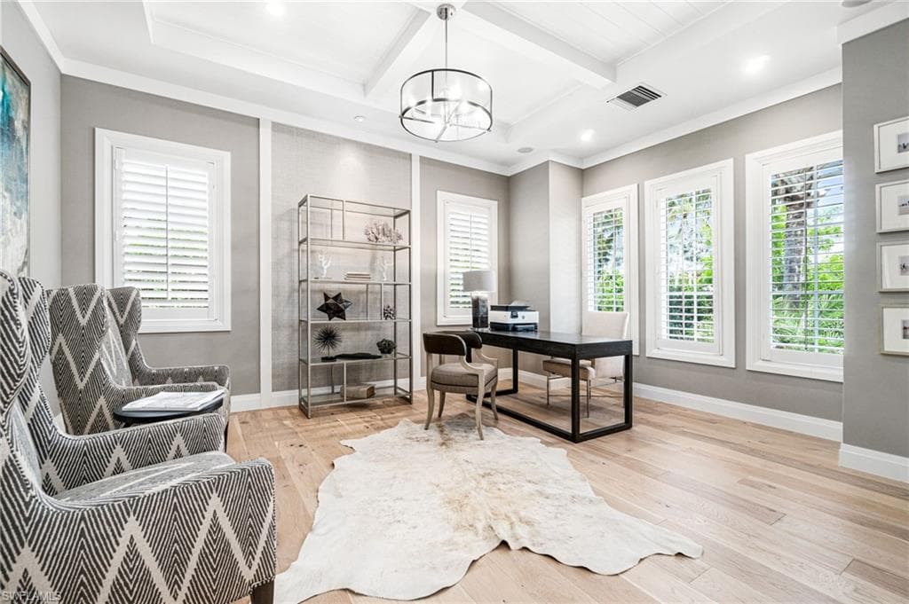 730 9th Ave S, Naples, FL 34102-22