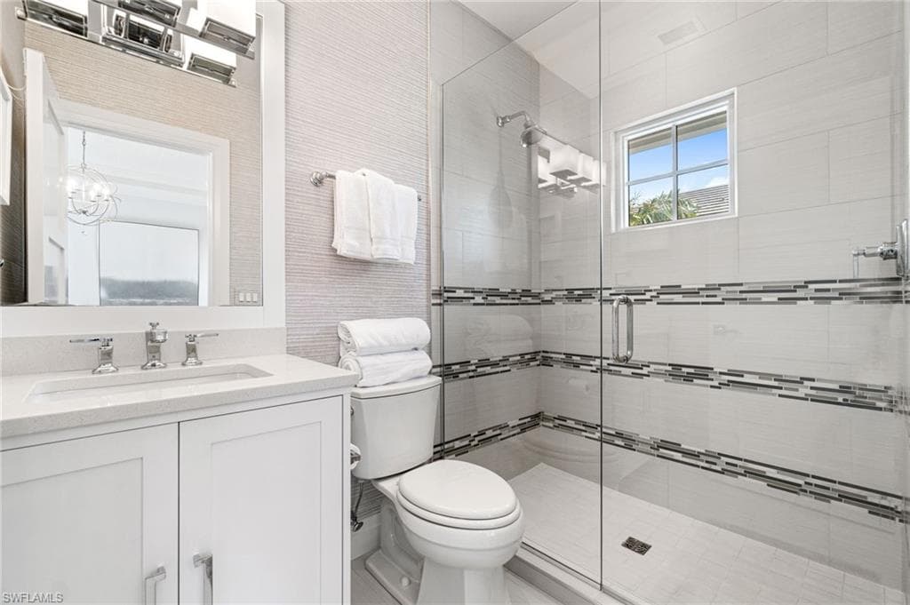730 9th Ave S, Naples, FL 34102-34