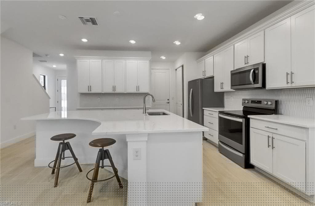 4180 Sonoma Oaks Cir, Naples, FL 34119-3