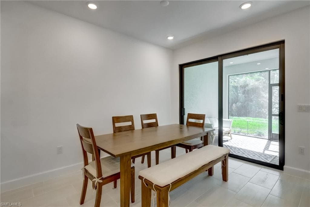 4180 Sonoma Oaks Cir, Naples, FL 34119-8
