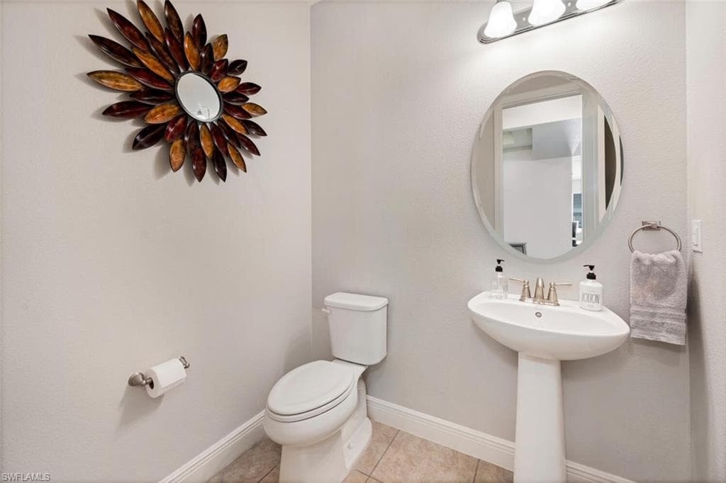 6564 Bay Ridge Way, Fort Myers, FL 33908-14