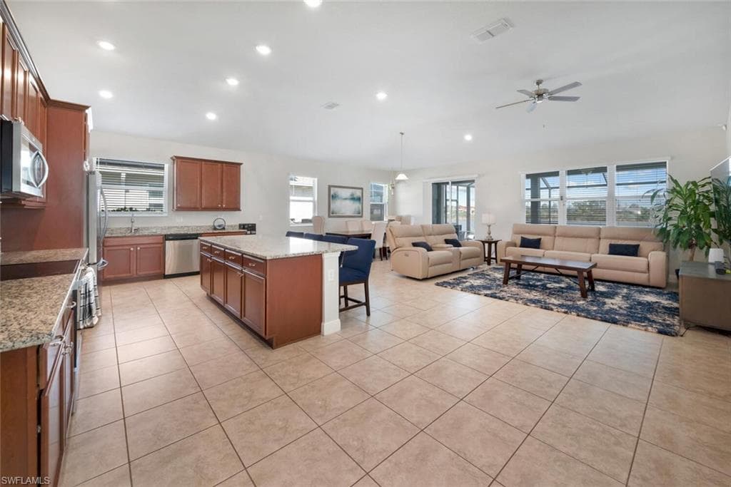 6564 Bay Ridge Way, Fort Myers, FL 33908-2
