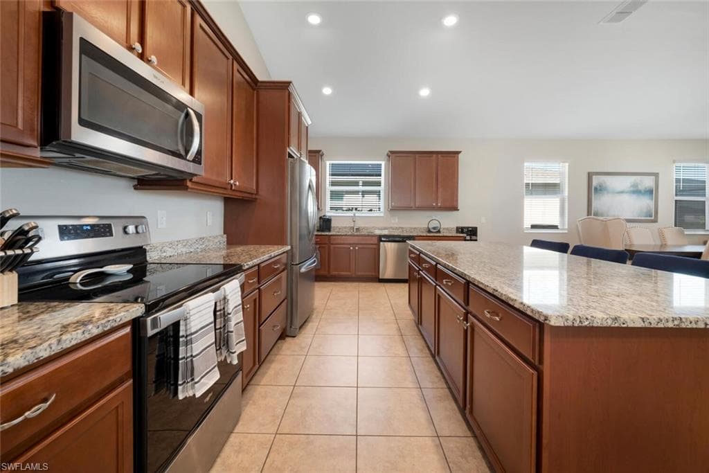 6564 Bay Ridge Way, Fort Myers, FL 33908-7