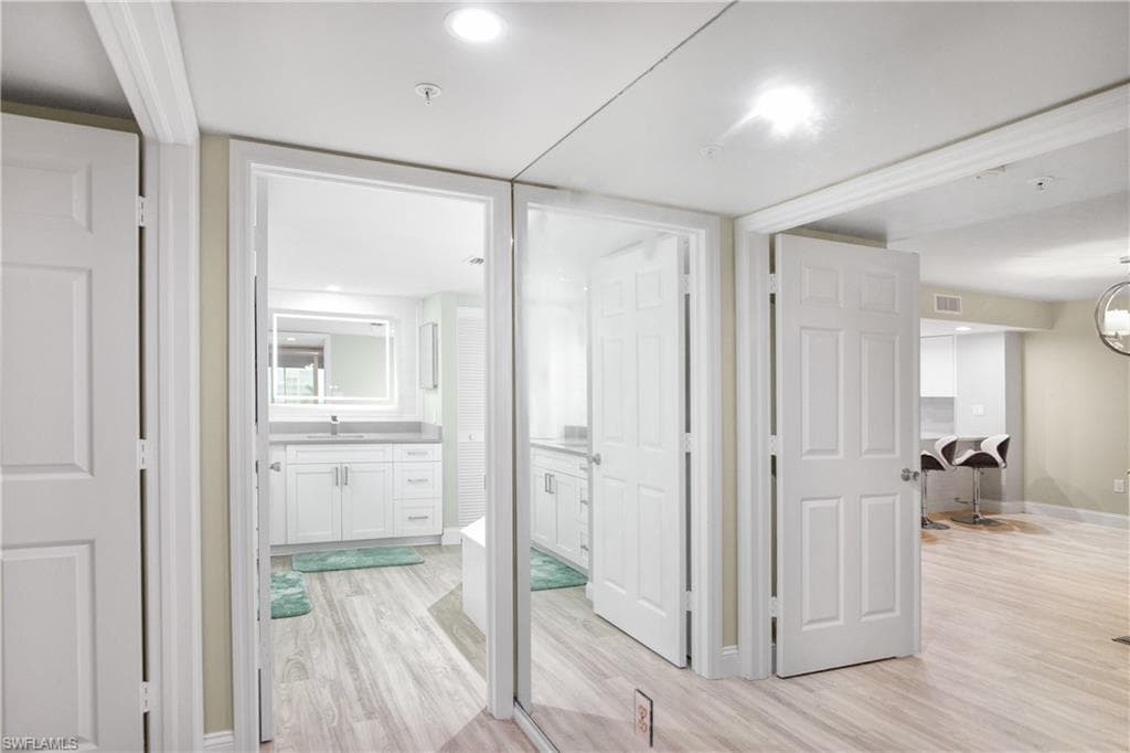 21 Bluebill Ave B-303, Naples, FL 34108-17