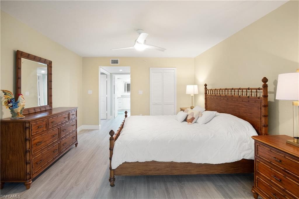 21 Bluebill Ave B-303, Naples, FL 34108-19
