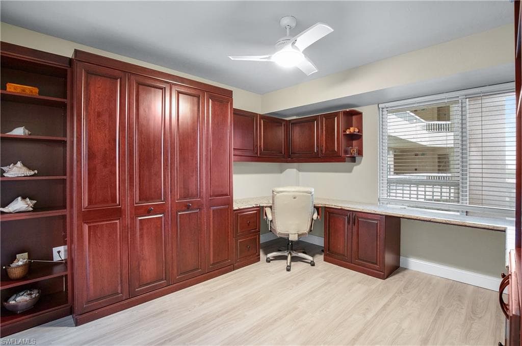 21 Bluebill Ave B-303, Naples, FL 34108-27