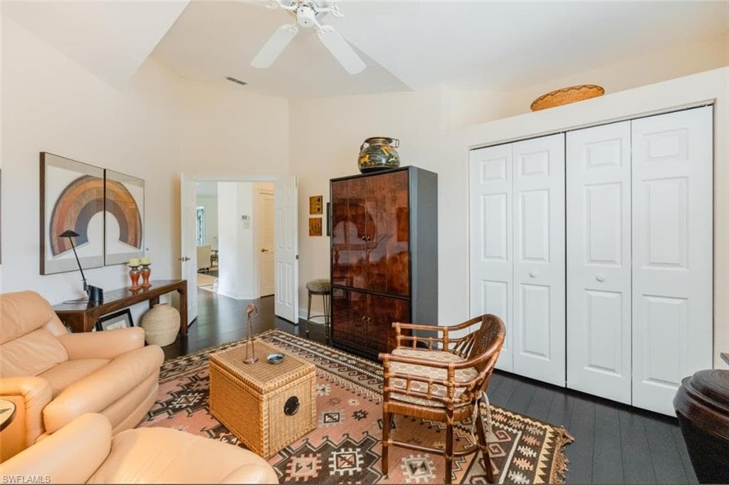 85 Silver Oaks Cir 6203, Naples, FL 34119-23